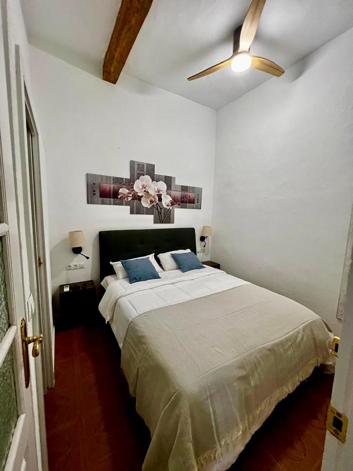 Casa Naty, Espacioso Renovado Apartamento En El Centro De Малага Екстер'єр фото